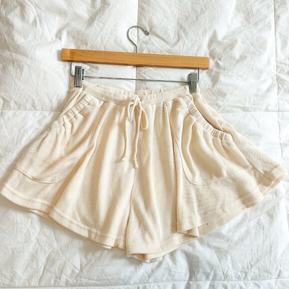 Sabo Cream Waffle Knit Lounge Shorts Size XS Drawstring Elastic Waist - Picture 2 of 7